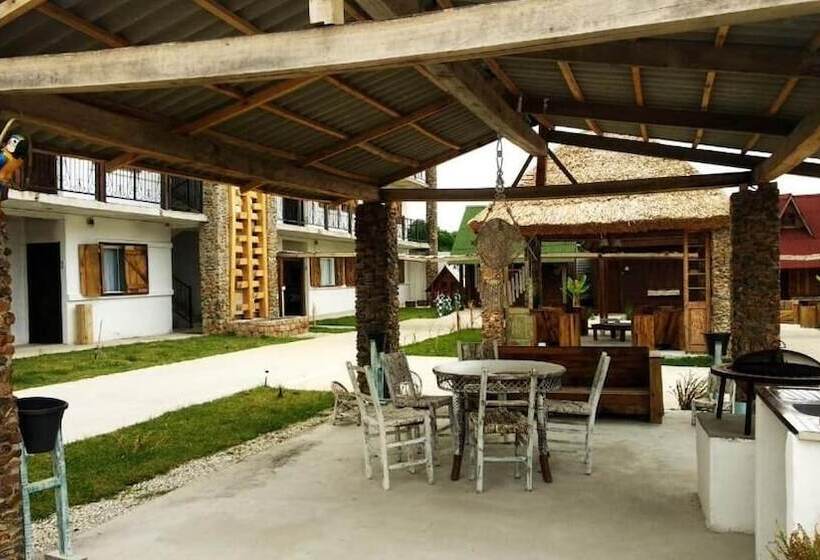 בית מלון כפרי Villa De Carli