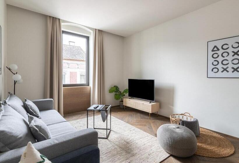 Limehome Linz Schillerstraße