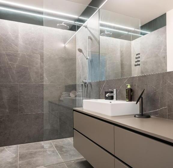 Limehome Linz Schillerstraße