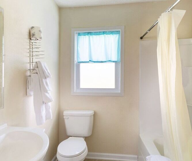 מוטל OYO Hotel Cave City KY