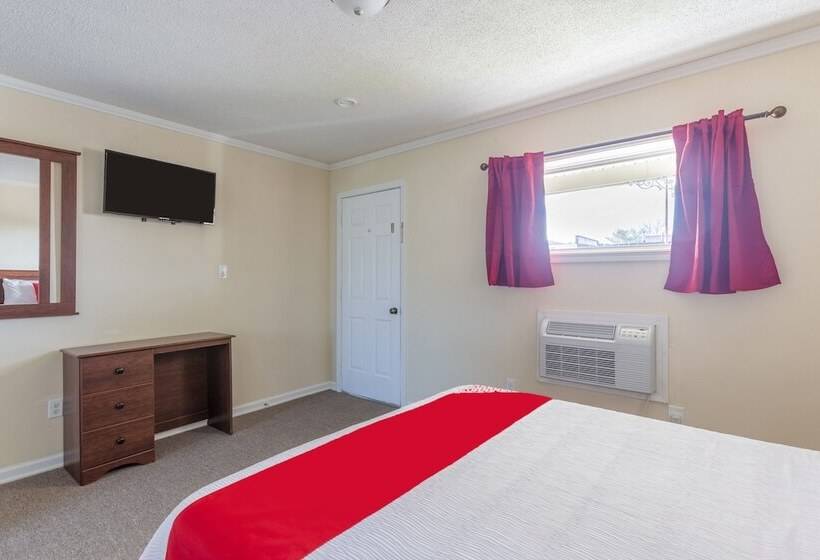 מוטל OYO Hotel Cave City KY