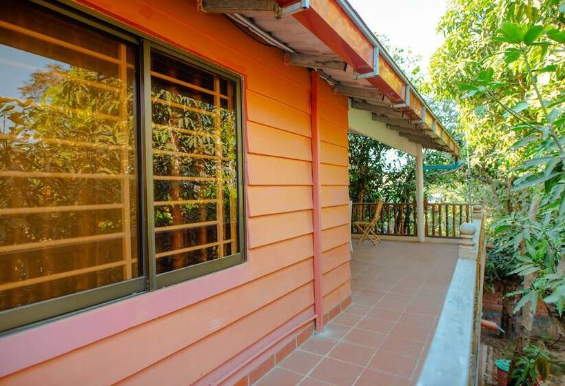 پانسیون Tropical Villa Siem Reap