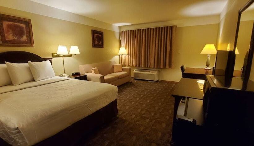 Отель Americas Best Value Inn Chippewa Falls