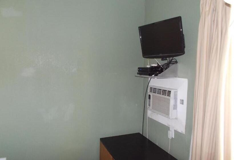 בית מלון כפרי Atomic Inn Beatty Near Death Valley