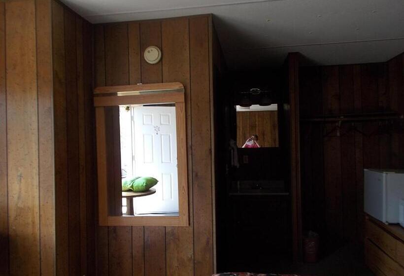 בית מלון כפרי Atomic Inn Beatty Near Death Valley