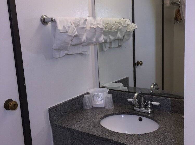 호텔 Baymont By Wyndham Ontario