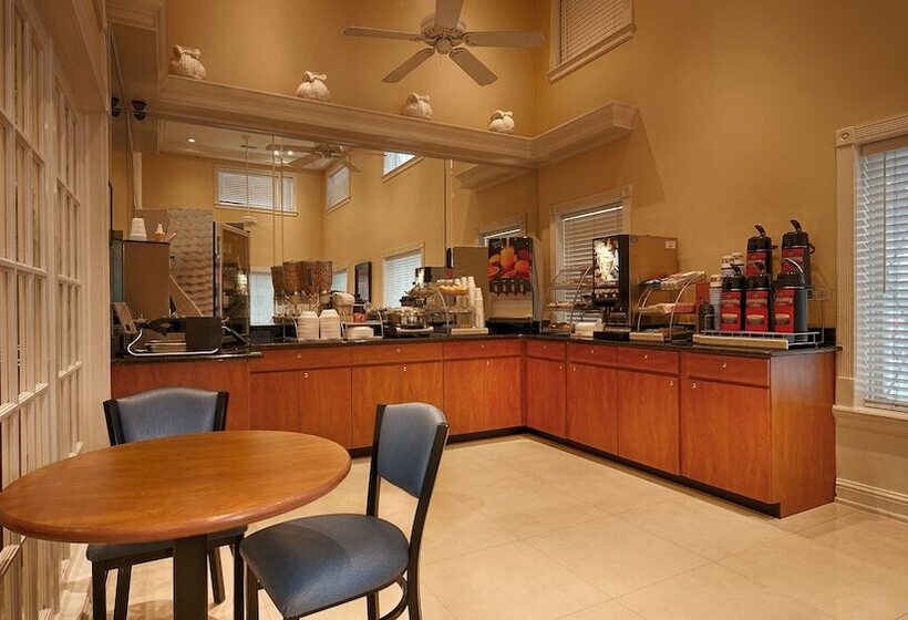 فندق Best Western Plus Kingsland