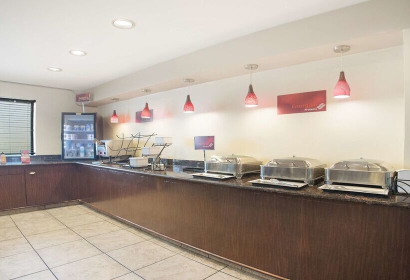 Best Western Plus Orchid Hotel & Suites