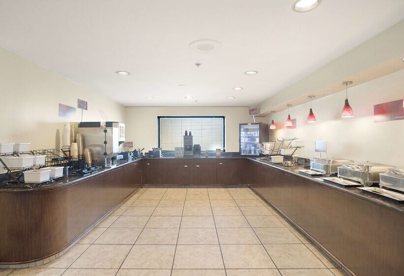 Best Western Plus Orchid Hotel & Suites