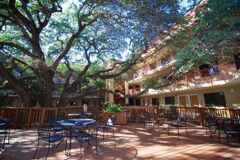 Best Western Plus Orchid Hotel & Suites