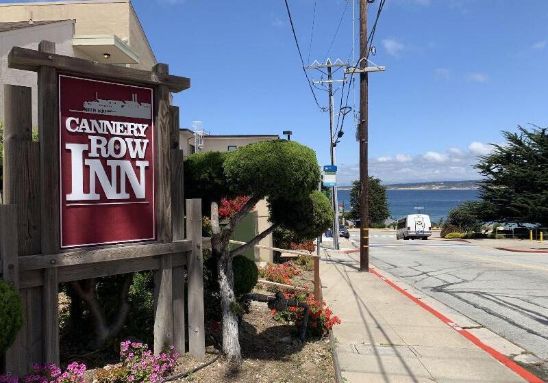 فندق Cannery Row Inn
