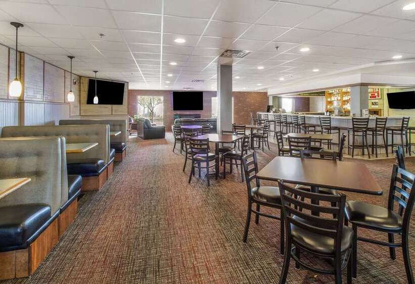 בית מלון כפרי Sonesta Essential Rapid City