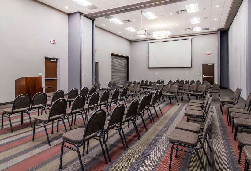 בית מלון כפרי Sonesta Essential Rapid City