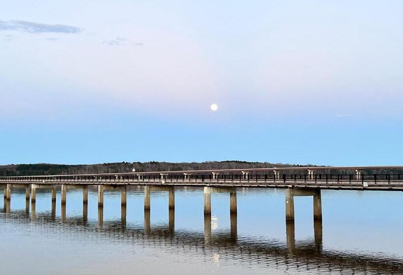 בית מלון כפרי Clarion Pointe On The Lake Clarksvillesouth Hill West