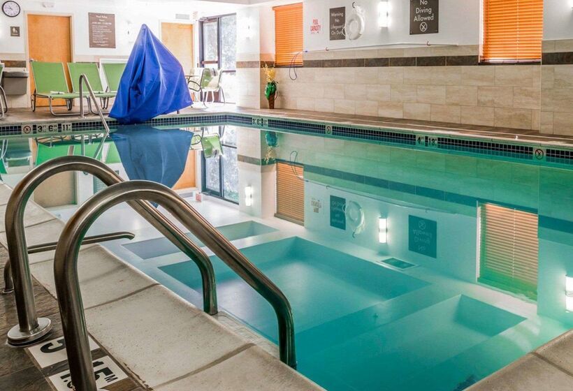 فندق Spark By Hilton Plymouth