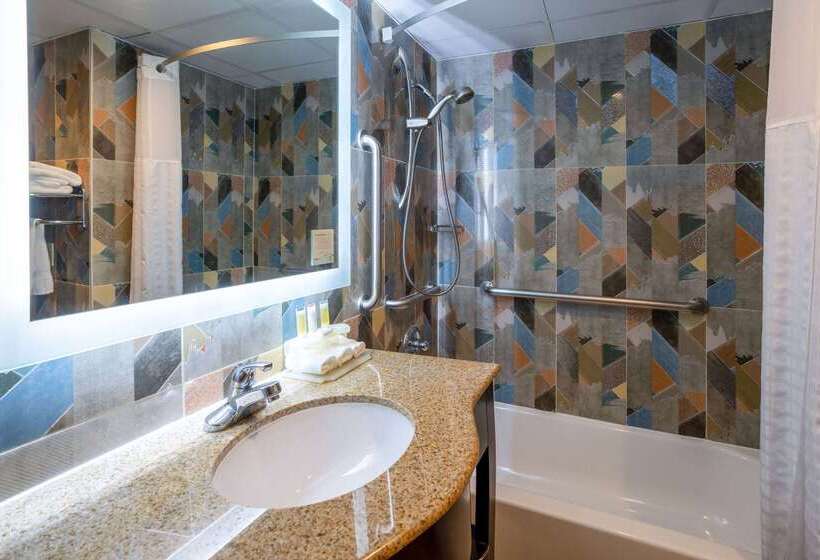 Days Hotel By Wyndham North Bergen