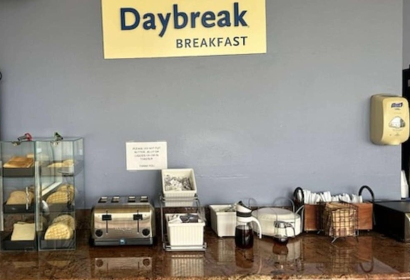 בית מלון כפרי Days Inn By Wyndham San Diegoeast/el Cajon