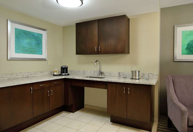 Doubletree By Hilton Hotel Newark Ohio