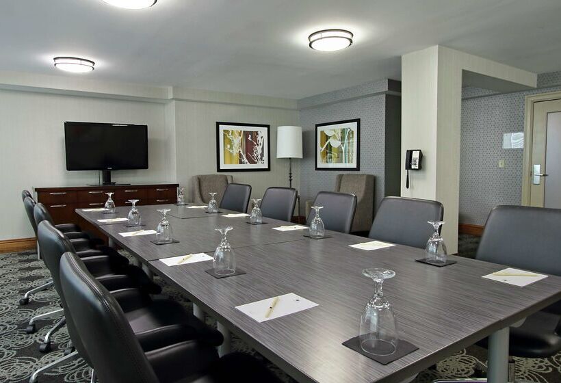 Doubletree By Hilton Hotel Newark Ohio