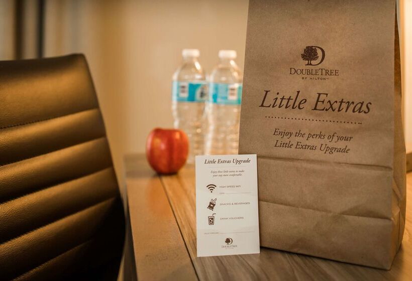 Отель Doubletree By Hilton Portland  Beaverton