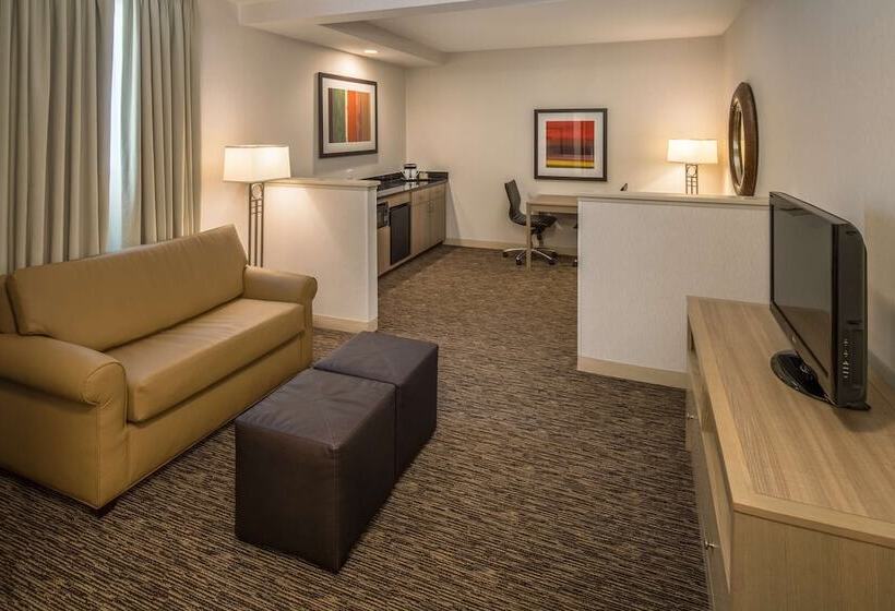 Doubletree By Hilton Hotel Vancouver