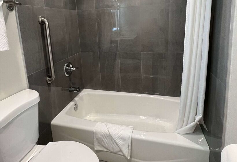 בית מלון כפרי Quality Inn Tracy I 205