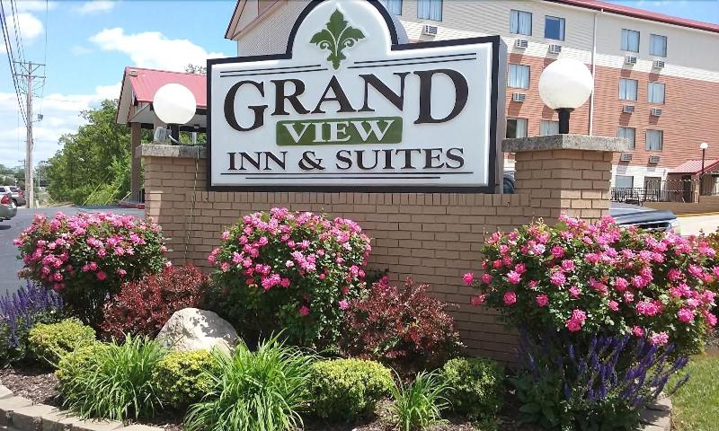 酒店 Grand View Inn & Suites
