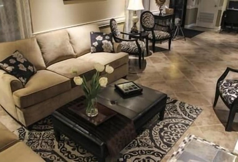 호텔 Grand View Inn & Suites