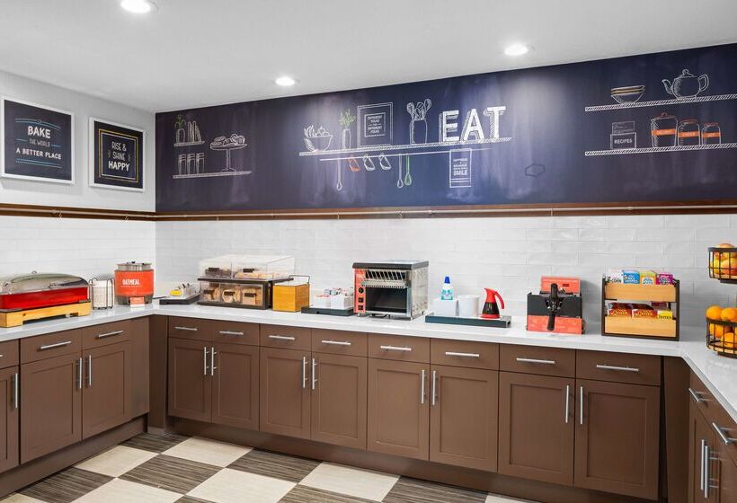 هتل Hampton Inn Phoenix Biltmore