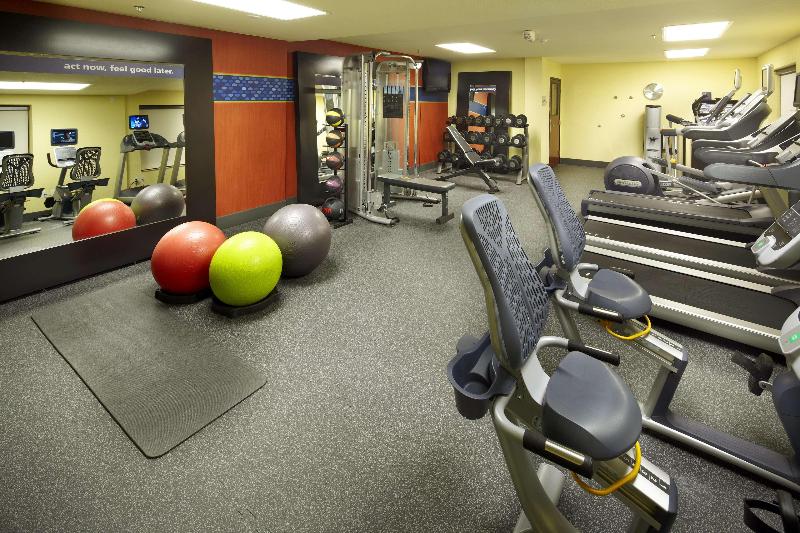 هتل Hampton Inn Phoenix Biltmore