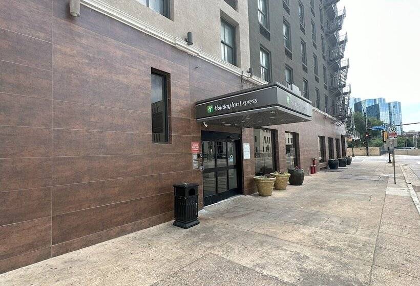 酒店 Holiday Inn Express   Dallas Downtown, An Ihg