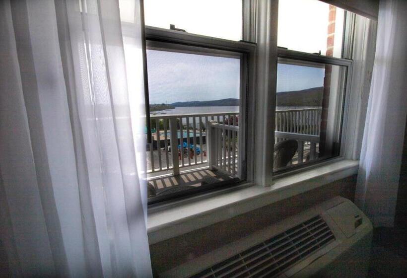 בית מלון כפרי Inn On The Hudson