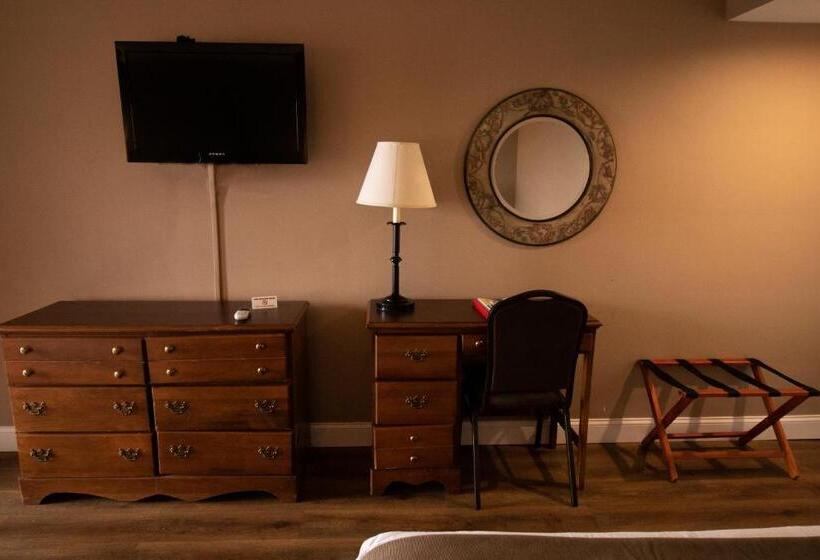 בית מלון כפרי Inn On The Hudson