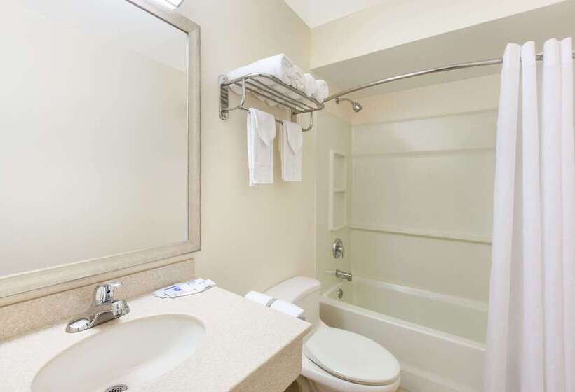 فندق Knights Inn South Amboy