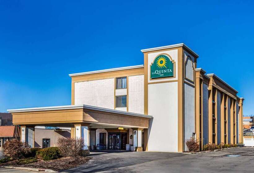 ホテル La Quinta Inn By Wyndham Binghamton  Johnson City