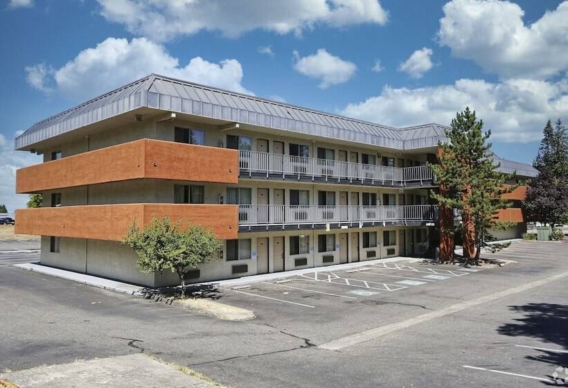 فندق Olympic Inn & Suites Port Angeles