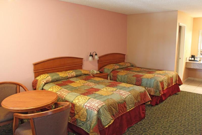 فندق Orange Tustin Inn In Orange