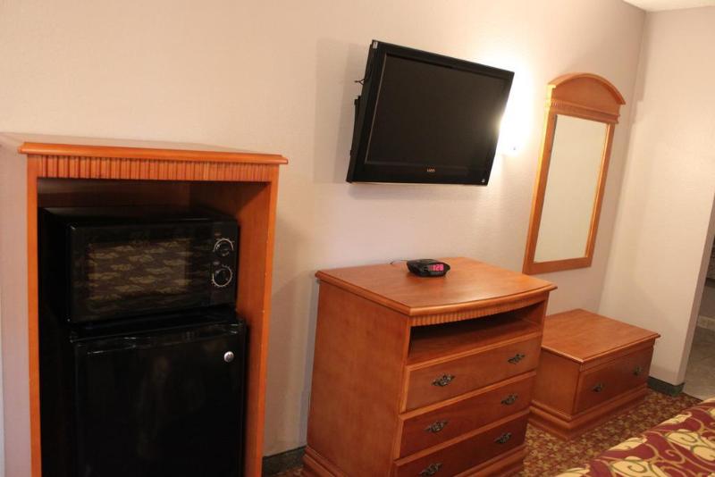 فندق Orange Tustin Inn In Orange