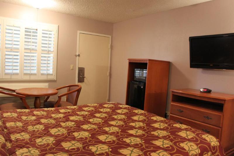 فندق Orange Tustin Inn In Orange