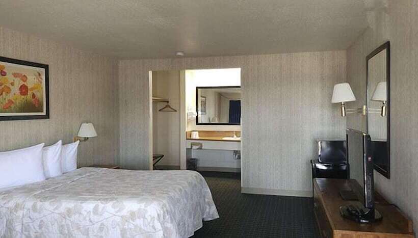 בית מלון כפרי Orland Inn