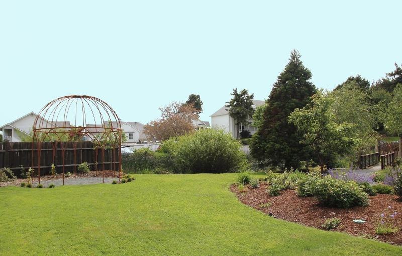 فندق Outlook Inn