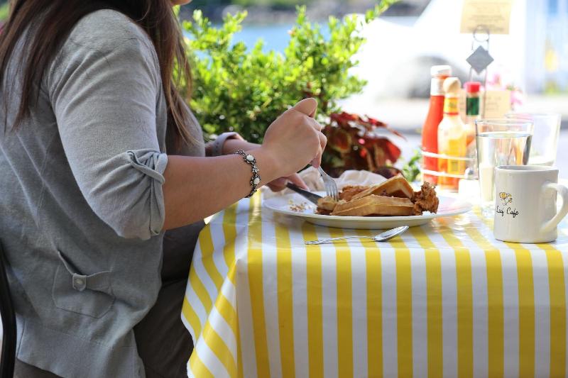 فندق Outlook Inn