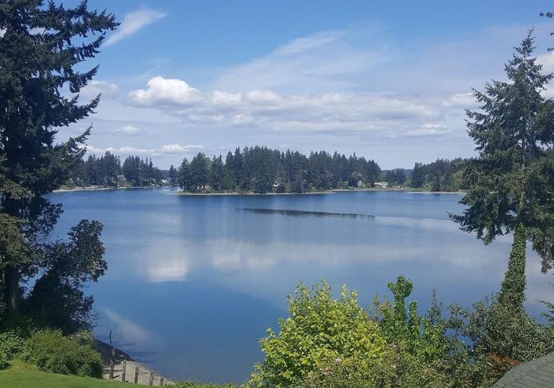 فندق Oyster Bay Inn & Suites