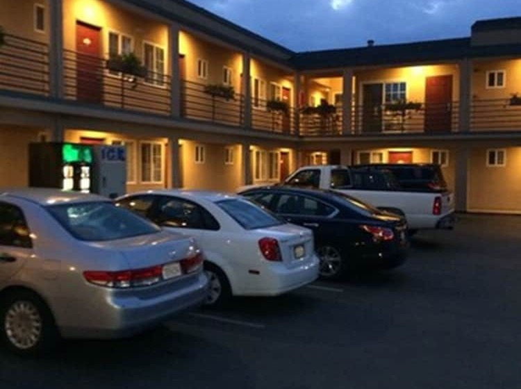 ホテル Pacific Best Inn