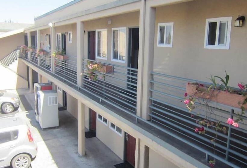 ホテル Pacific Best Inn