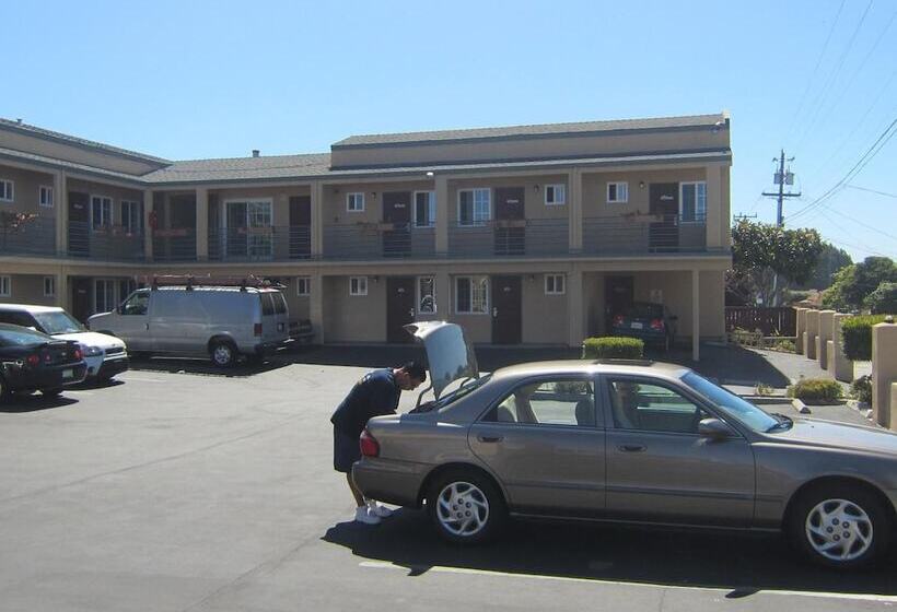 ホテル Pacific Best Inn