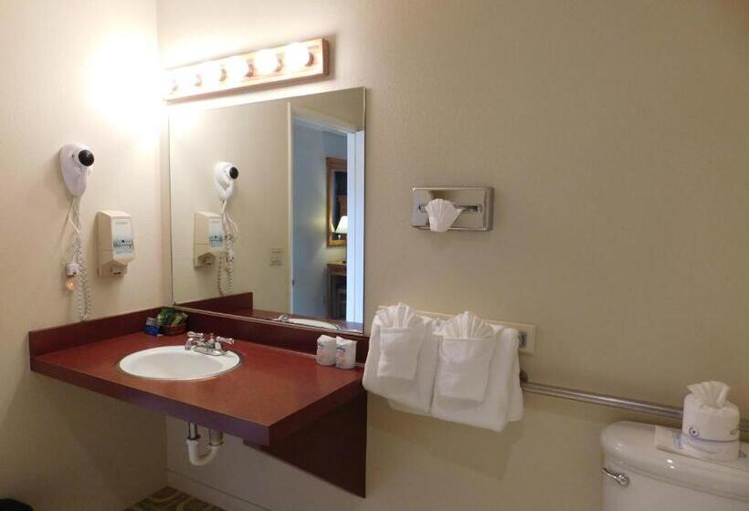 فندق Pacific Gardens Inn