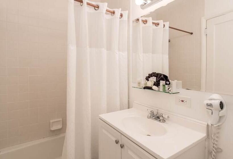 فندق Palm Beach Historic Inn