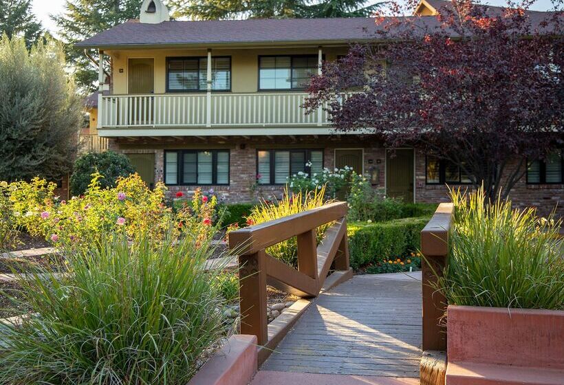 فندق Paso Robles Inn