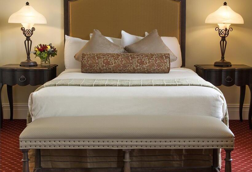 فندق Paso Robles Inn